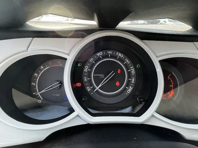 Citroen c3 1.4 hdi vitamin fap 68, 2012 - afbeelding 4 van  27