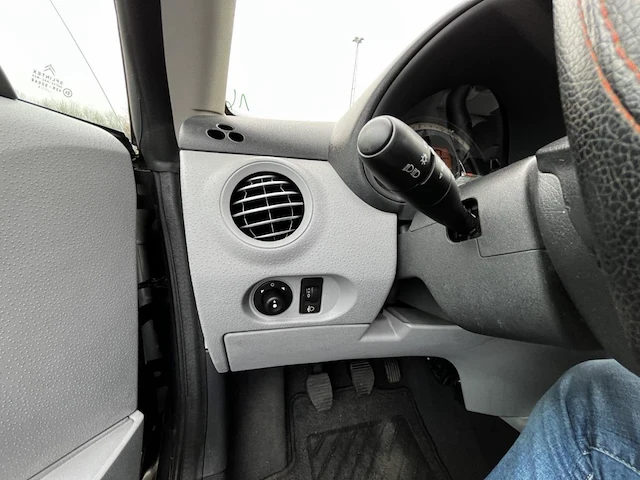Citroen c3 pluriel c3 pluriel 1.4 hdi 68, 2005 - afbeelding 5 van  33