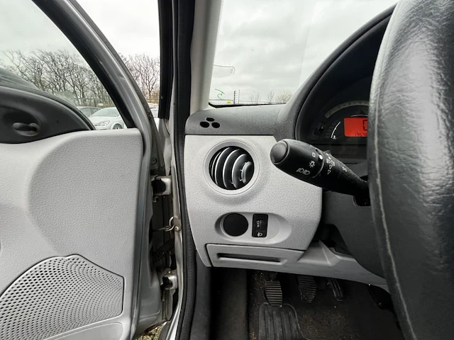 Citroen c3,2003 - afbeelding 4 van  28