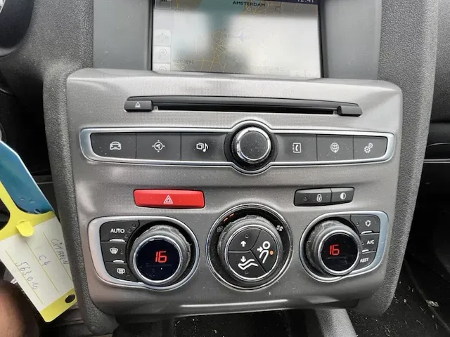 Citroen c4 1.2 puretech business gps (fleet) 110, 2016 - afbeelding 2 van  23