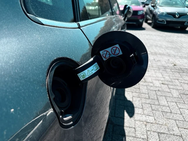 Citroen c4 1.2 puretech feel edition 110, 2015 - afbeelding 24 van  25