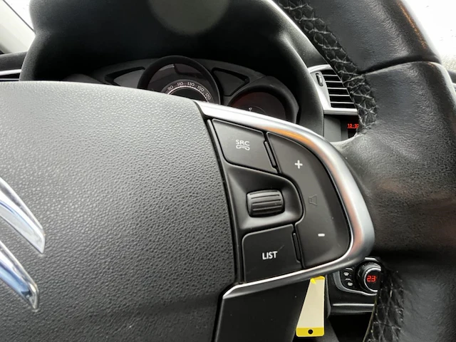 Citroen c4 1.4i vti seduction,2013 - afbeelding 3 van  26