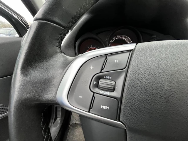 Citroen c4 1.4i vti seduction,2013 - afbeelding 4 van  26