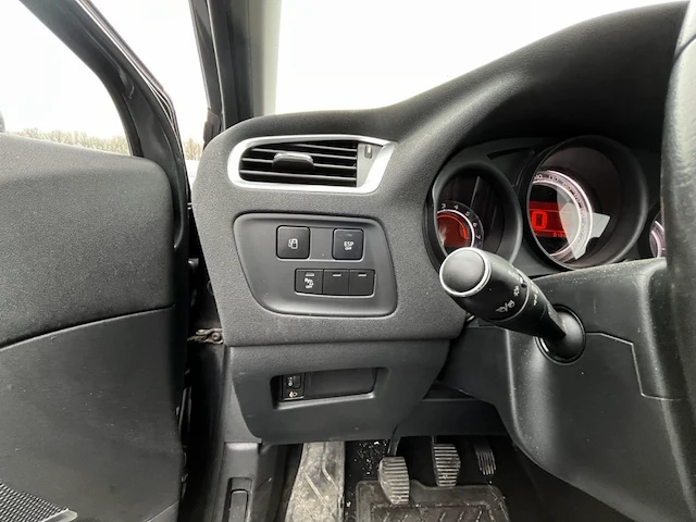 Citroen c4 1.4i vti seduction,2013 - afbeelding 5 van  26