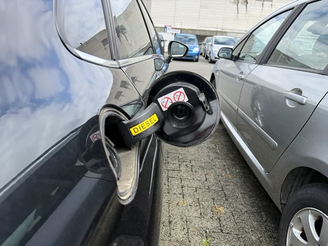 Citroen c4 1.6 e-hdi exclusive fap 115, 2014 - afbeelding 13 van  29