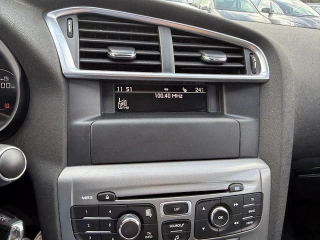Citroen c4 1.6 e-hdi feel etg 115 at,2015 - afbeelding 3 van  27
