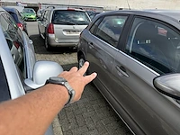 Citroen c4 1.6 e-hdi feel etg 115 at,2015 - afbeelding 19 van  27