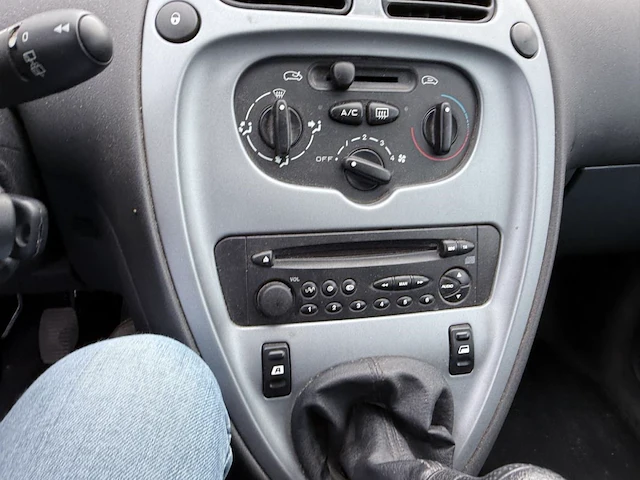 Citroen c4, 2009 - afbeelding 2 van  27