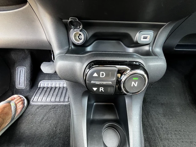 Citroen c4 cactus 1,2 puretech feel etg 82 at - afbeelding 3 van  24