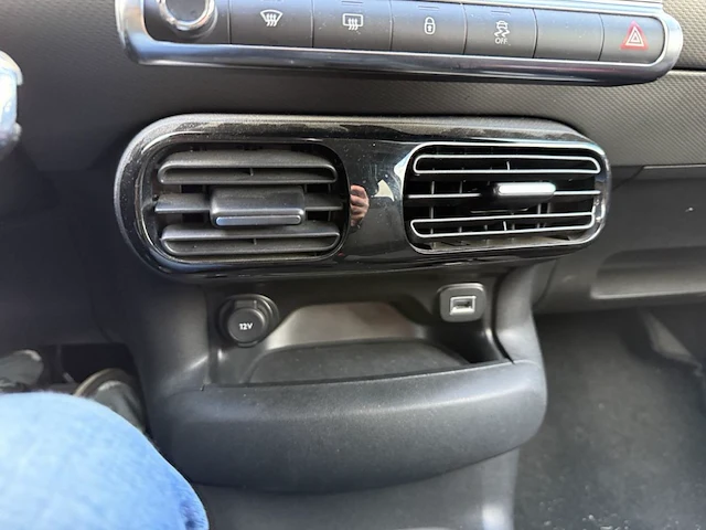 Citroen c4 cactus 1.2 puretech shine,2015 - afbeelding 3 van  24