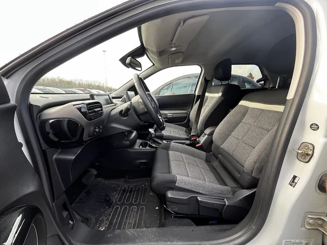 Citroen c4 cactus c4 cactus 1.2 puretech shine 110 at,2018 - afbeelding 10 van  25