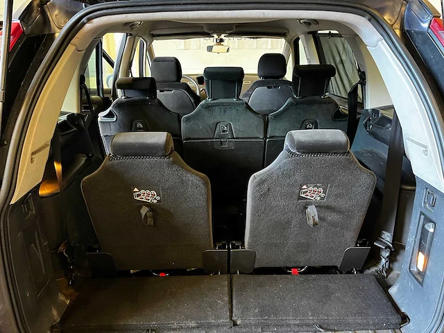 Citroën c4 grand picasso 1.6hdi 7plaatsen airco - afbeelding 11 van  21