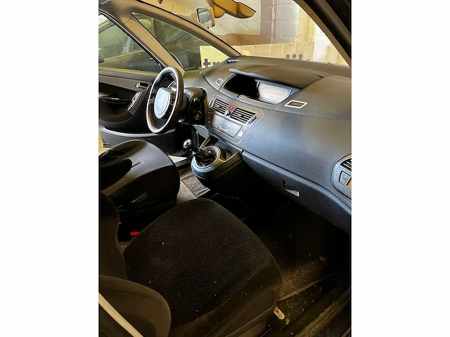 Citroën c4 grand picasso 1.6hdi 7plaatsen airco - afbeelding 14 van  21