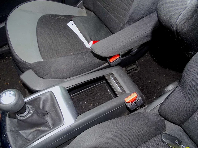 Citroën c4 grand picasso puretech - afbeelding 31 van  52