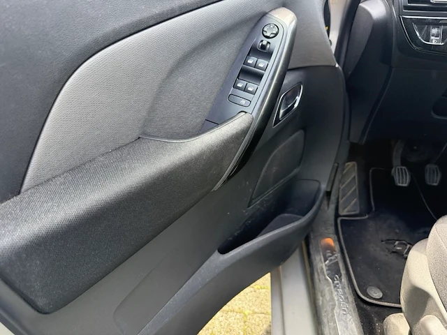 Citroen c4 picasso 1.2 puretech shine s&s 130,2018 - afbeelding 20 van  23