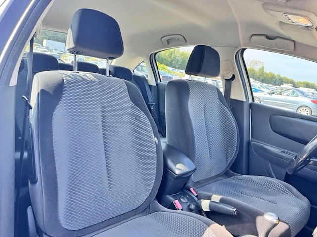 Citroen c4 - afbeelding 15 van  27
