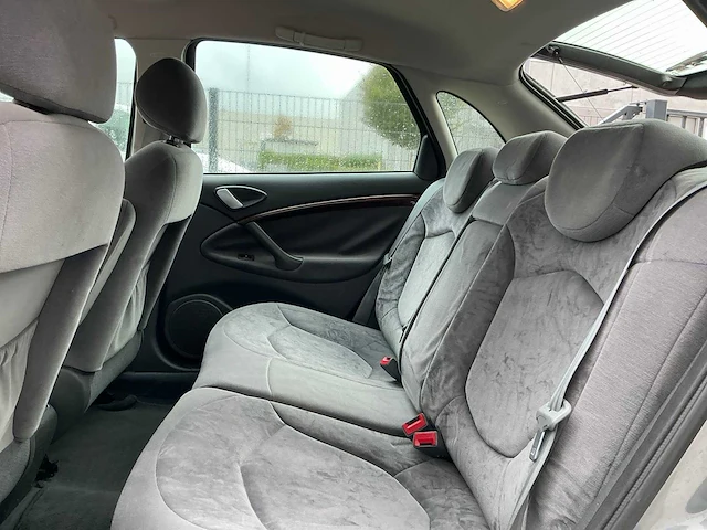 Citroën c5 - 2003 - afbeelding 3 van  25