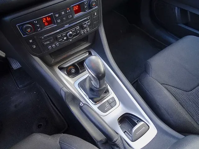Citroën c5 1.6 e-hdi automatic - afbeelding 30 van  50