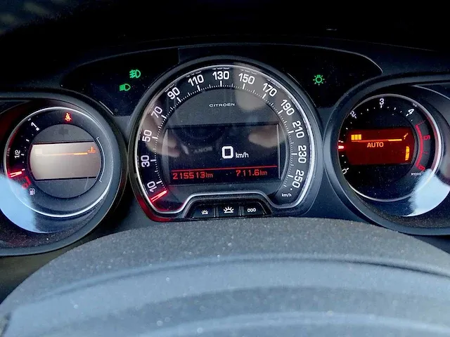 Citroën c5 1.6 e-hdi automatic - afbeelding 39 van  50