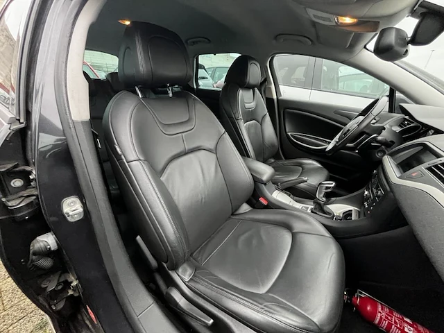 Citroen c5 sw 1.6 e-hdi seduction fap bmp/egmv 113 at,2013 - afbeelding 16 van  30