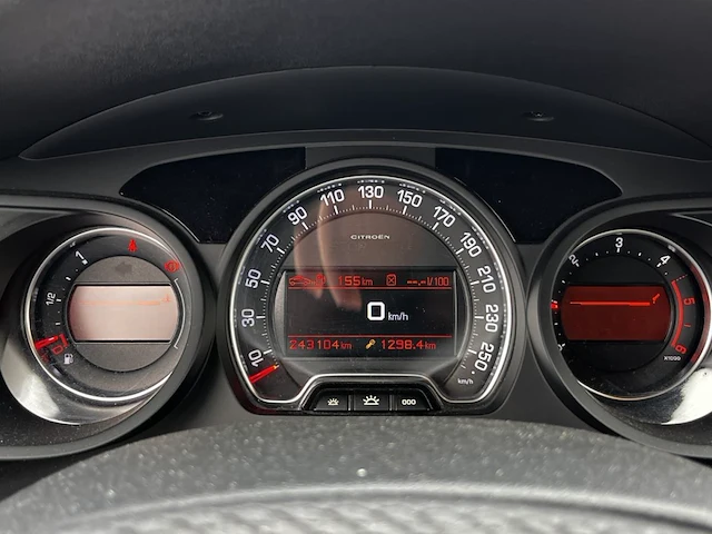 Citroen c5 sw 2.0 hdi exclusive fap,2013 - afbeelding 31 van  34