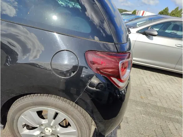 Citroen ds3 1.2i puretech so chic 82, 2015 - afbeelding 15 van  24