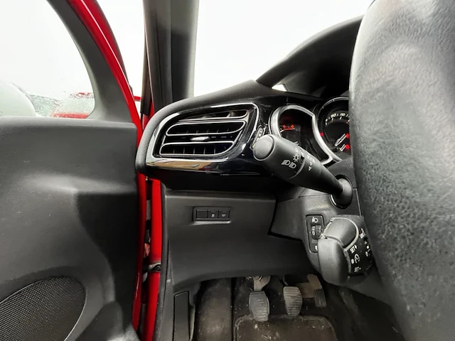 Citroen ds3 1.6 e-hdi so chic,2014 - afbeelding 6 van  25
