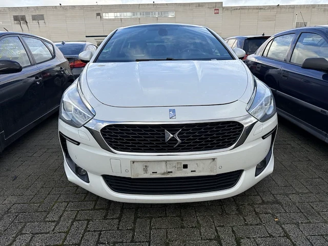 Citroen ds5 2.0 bluehdi sport chic 180 at,2015 - afbeelding 12 van  28