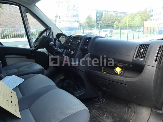 Citroën jumper bestelwagen (2019-58.757 km) - vin vf7yc2mfc12k38100 - afbeelding 2 van  33