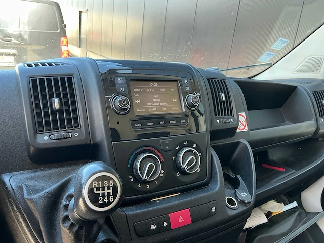 Citroën jumper lichte vrachtwagen - afbeelding 2 van  14