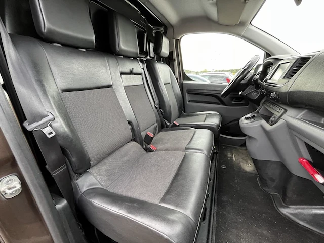 Citroen jumpy fourgon 2,0 bluehdi m business s&s eat 177 at - afbeelding 15 van  27