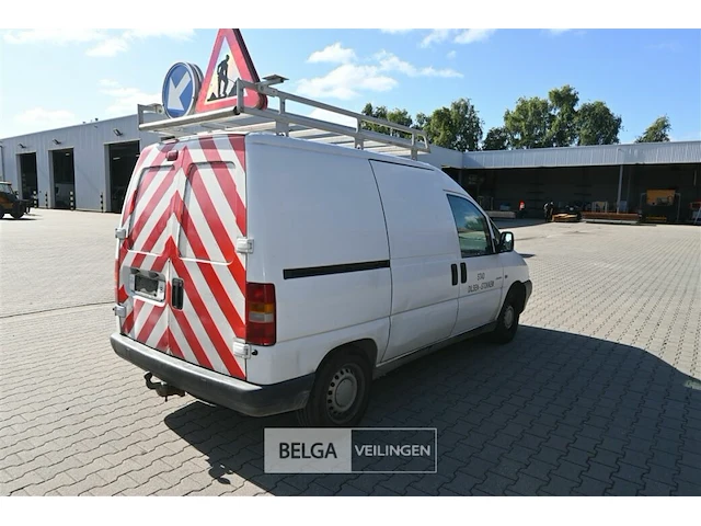 Citroën lichte vrachtwagen - afbeelding 14 van  23