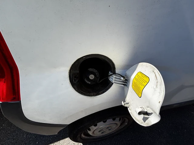 Citroen nemo fourgon 1.3 hdi one fap (eu5) 75, 2012 - afbeelding 19 van  22