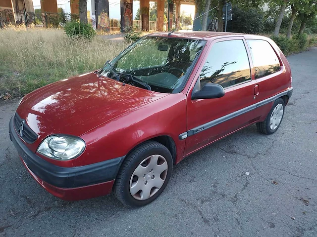 Citroen saxo - 2003 - afbeelding 1 van  18