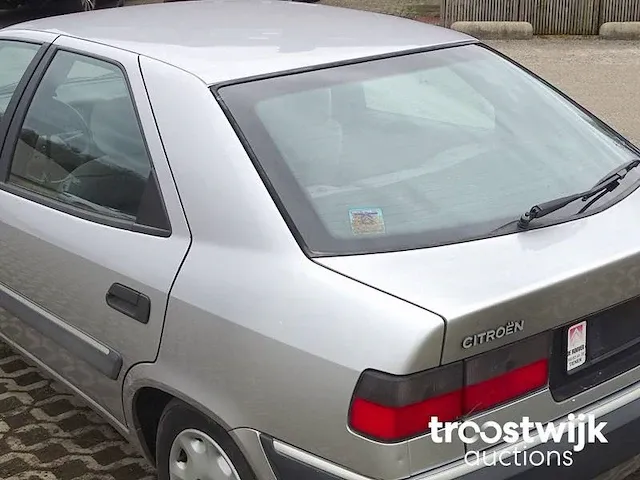 Citroën xantia 1.9 d (barn-find) - afbeelding 4 van  48