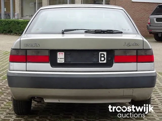 Citroën xantia 1.9 d (barn-find) - afbeelding 5 van  48