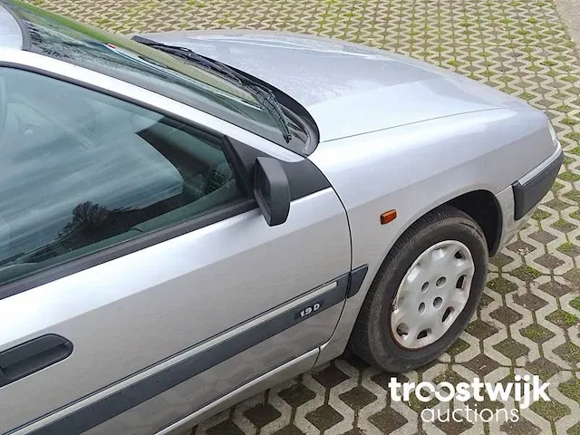 Citroën xantia 1.9 d (barn-find) - afbeelding 9 van  48