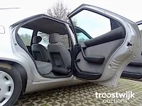 Citroën xantia 1.9 d (barn-find) - afbeelding 16 van  48