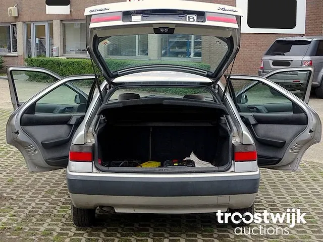 Citroën xantia 1.9 d (barn-find) - afbeelding 19 van  48