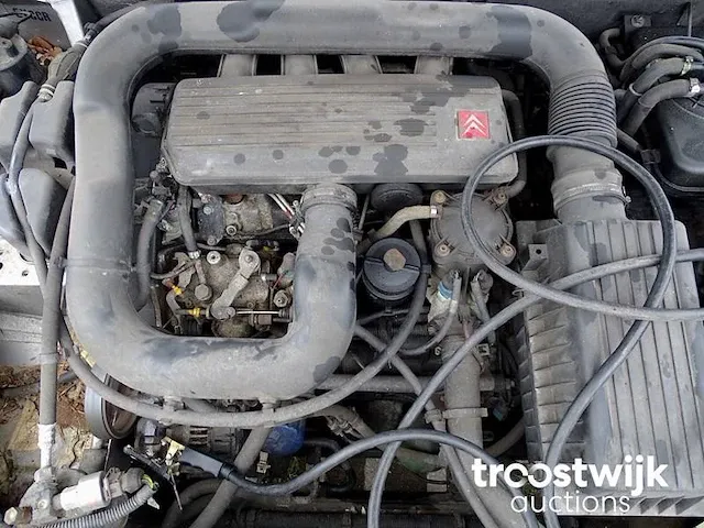 Citroën xantia 1.9 d (barn-find) - afbeelding 40 van  48