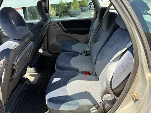 Citroen xsara picasso - 1.8i-16v différence - afbeelding 14 van  14