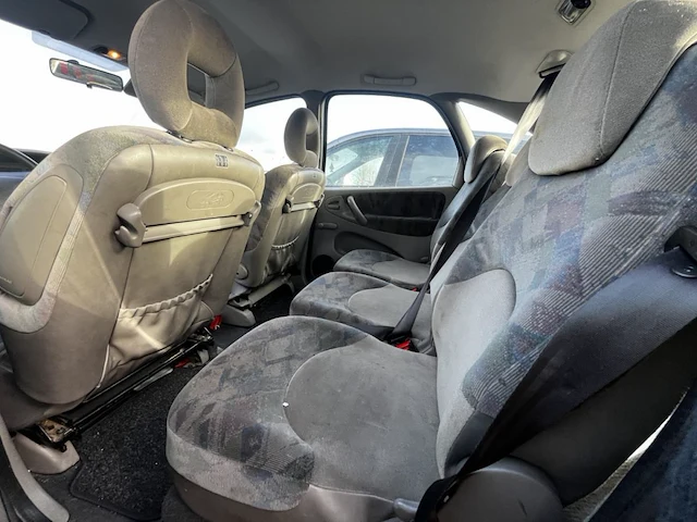 Citroen xsara picasso 1.6i boreal, 2001 - afbeelding 9 van  39