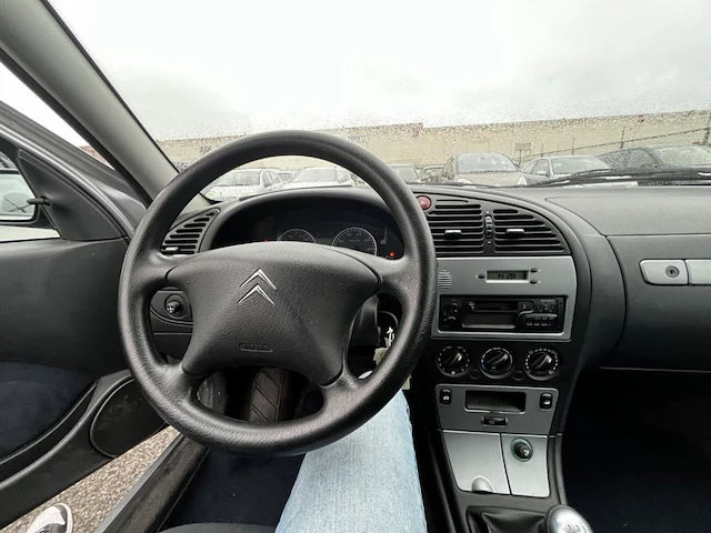 Citroen xsara,2004 - afbeelding 32 van  34