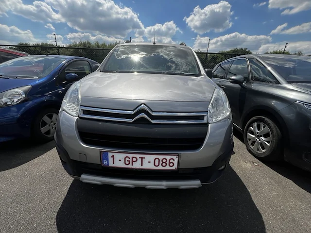 Citroen,berlingo multispace xtr 1.6 bluehdi xtr 98,2017 - afbeelding 12 van  26