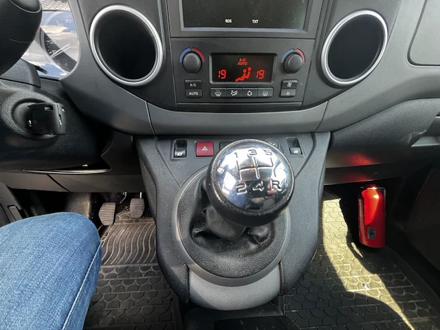 Citroen,berlingo multispace xtr 1.6 bluehdi xtr 98,2017 - afbeelding 26 van  26