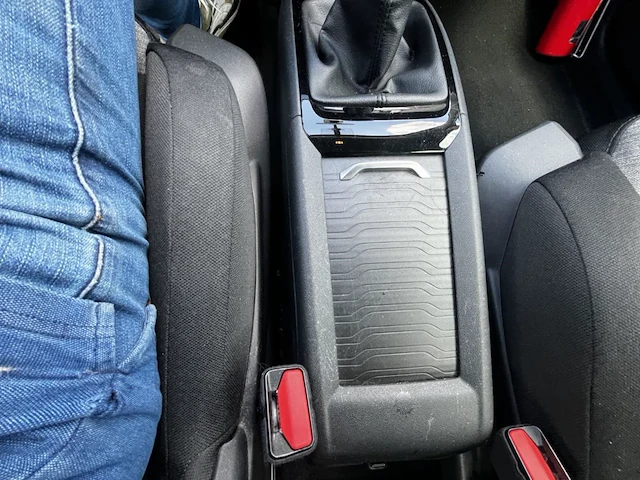Citroen,grand c4 picasso 1.2 puretech feel s&s 130,2017 - afbeelding 3 van  28