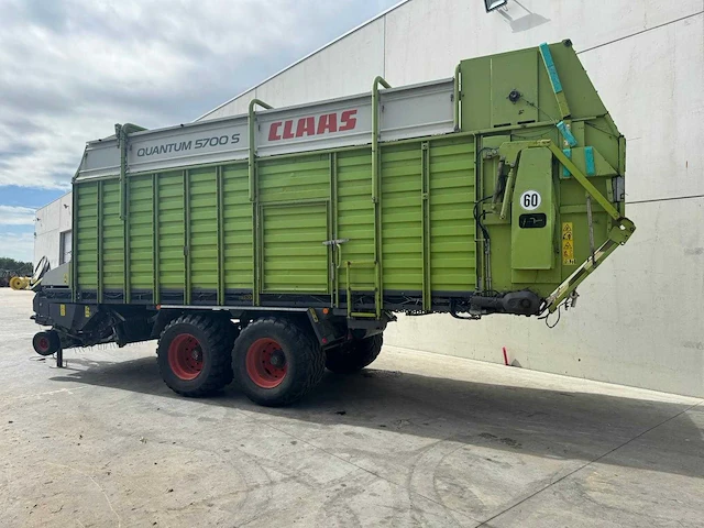 Claas - quantum 5700s - grass harvester - afbeelding 2 van  22
