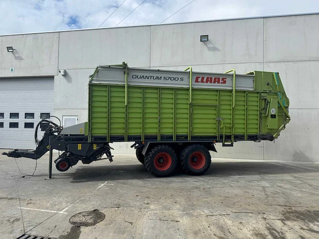 Claas - quantum 5700s - grass harvester - afbeelding 12 van  22