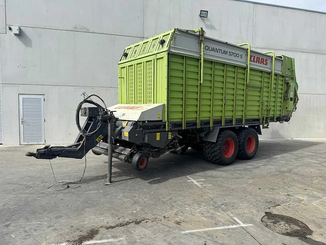 Claas - quantum 5700s - grass harvester - afbeelding 16 van  22