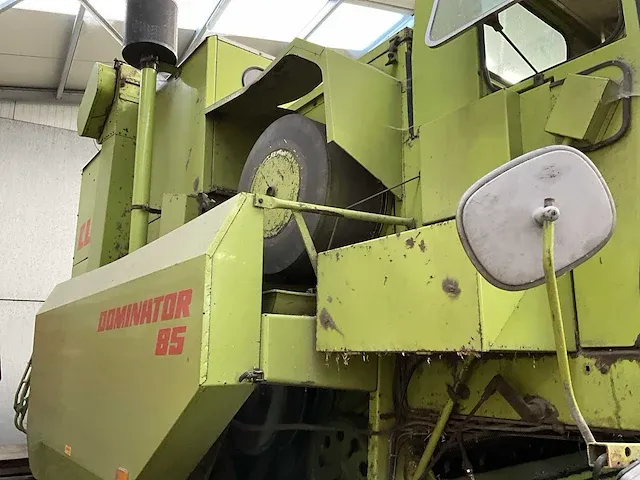 Claas dominator 85 compleet met maaibalk - afbeelding 5 van  34